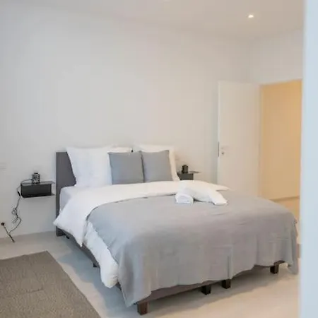 Appartement Wonderful 2br W View On Leie *