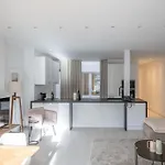 Appartement Wonderful 2br W View On Leie
