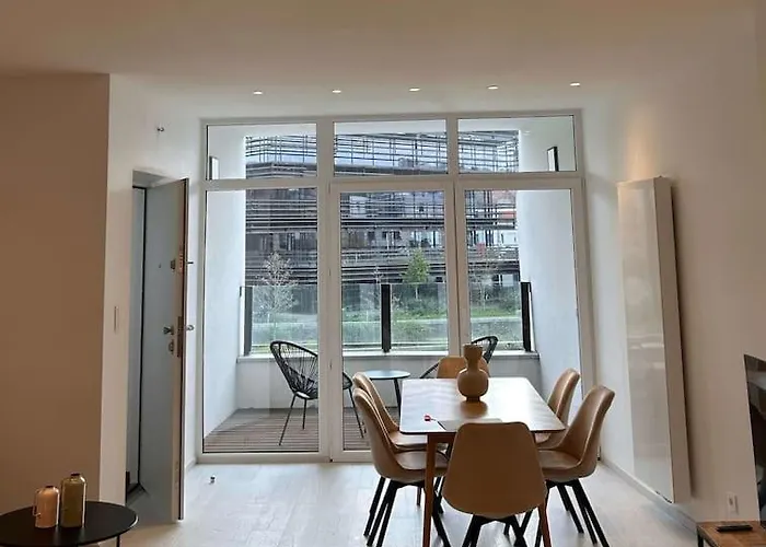 Wonderful 2br W View On Leie Gand