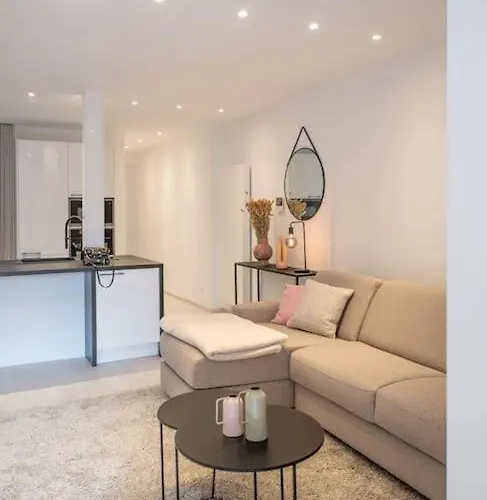 Wonderful 2br W View On Leie *